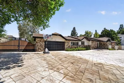 19457 Merridy Street, Northridge, CA 91324 - Photo 6