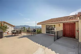 1218 E Tujunga, Burbank, CA 91501 - Photo 2