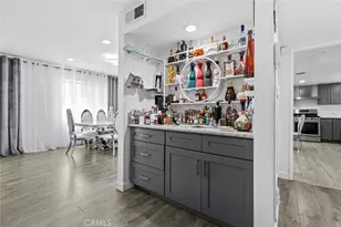 8801 Cedros Ave, Panorama City, CA 91402 - Photo 10