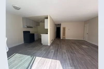 14805 Chase Street #107, Panorama City, CA 91402 - Photo 12