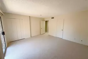 8744 Darby Ave, Northridge, CA 91325 - Photo 16