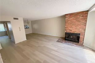 8744 Darby Ave, Northridge, CA 91325 - Photo 12
