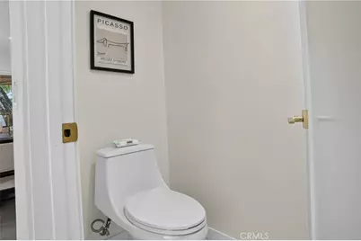 6301 Honolulu #16, Los Angeles, CA 91042 - Photo 20