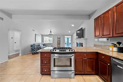 1021 N Lyman Avenue, Covina, CA 91724 - Photo 20