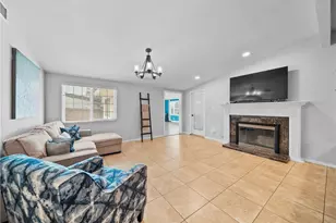 1021 N Lyman Ave, Covina, CA 91724 - Photo 16