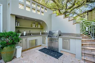 1040 Hillcroft Rd, Glendale, CA 91207 - Photo 40