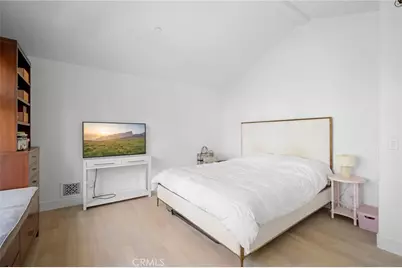 1040 Hillcroft Road, Glendale, CA 91207 - Photo 26