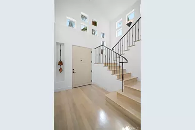 1040 Hillcroft Road, Glendale, CA 91207 - Photo 24