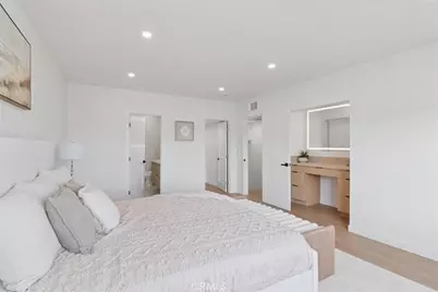 10234 Variel #12, Chatsworth, CA 91311 - Photo 22