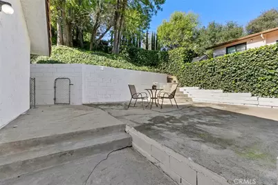 1321 Greenbriar, Glendale, CA 91207 - Photo 50