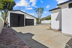 7815 Fenwick, Los Angeles, CA 91040 - Photo 32