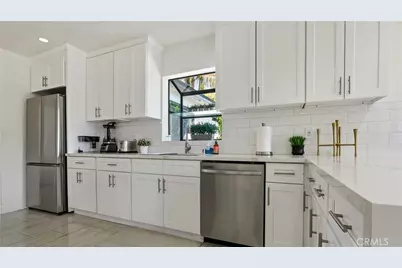 7815 Fenwick, Los Angeles, CA 91040 - Photo 10