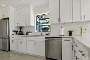7815 Fenwick, Los Angeles, CA 91040 - Photo 10