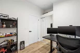 11300 Foothill Blvd, Lake View Terrace, CA 91342 - Photo 20