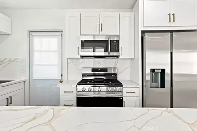 1205 Cole Avenue, Los Angeles, CA 90038 - Photo 22