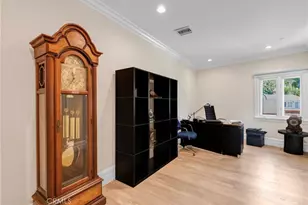 860 Greenridge Dr, La Canada Flintridge, CA 91011 - Photo 44