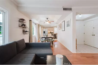 13220 Valleyheart Drive #202, Studio City, CA 91604 - Photo 18