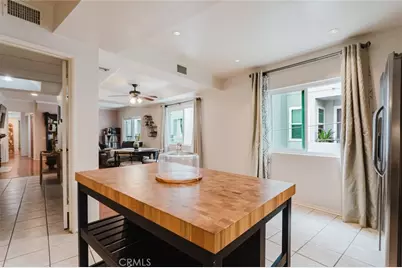 13220 Valleyheart Drive #202, Studio City, CA 91604 - Photo 10