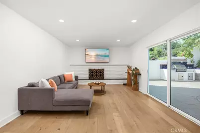 3929 El Moreno, La Crescenta, CA 91214 - Photo 12