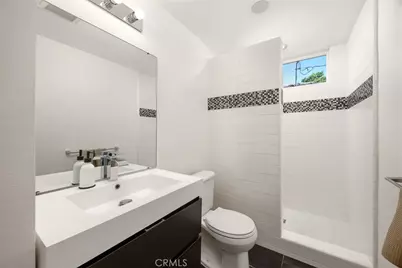 3929 El Moreno, La Crescenta, CA 91214 - Photo 32