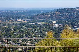 750 Galaxy Heights, La Canada Flintridge, CA 91011 - Photo 10