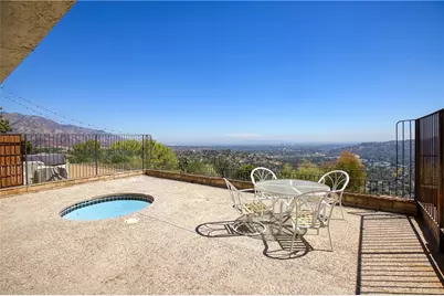 750 Galaxy Heights, La Canada Flintridge, CA 91011 - Photo 16