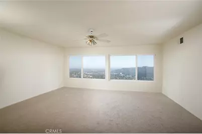 750 Galaxy Heights, La Canada Flintridge, CA 91011 - Photo 28