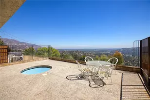750 Galaxy Heights, La Canada Flintridge, CA 91011 - Photo 16