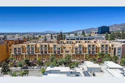 201 E Angeleno Avenue #326, Burbank, CA 91502 - Photo 2