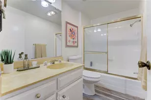 125 W Mountain St, Glendale, CA 91202 - Photo 44
