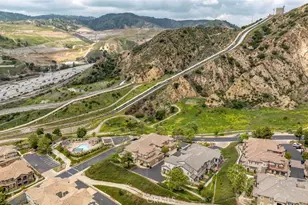 16652 Nicklaus Dr, Sylmar, CA 91342 - Photo 46