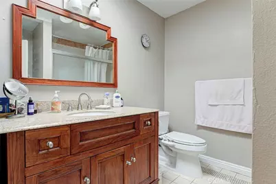 3220 Altura Avenue #217, Glendale, CA 91214 - Photo 16