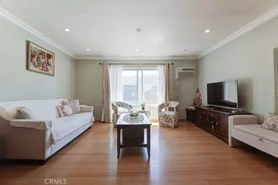 3220 Altura Avenue #217, Glendale, CA 91214 - Photo 6