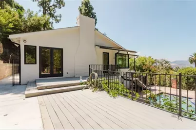 401 Brockmont Drive, Glendale, CA 91202 - Photo 24