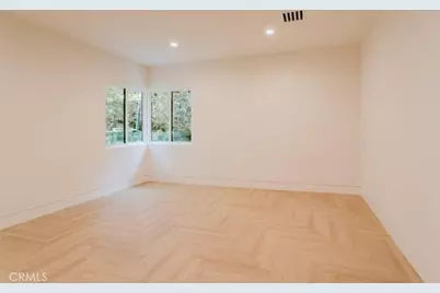 401 Brockmont Drive, Glendale, CA 91202 - Photo 26