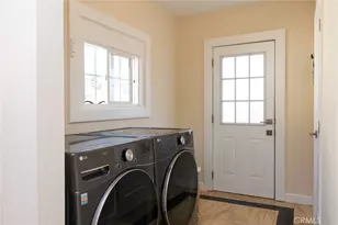 420 W California Blvd, Glendale, CA 91203 - Photo 18