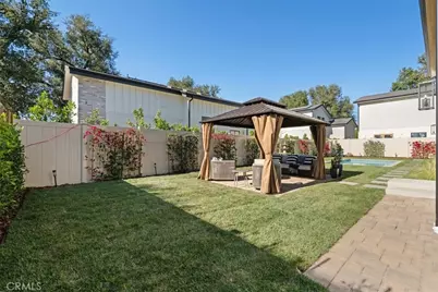 21811 San Jose Street, Chatsworth, CA 91311 - Photo 58