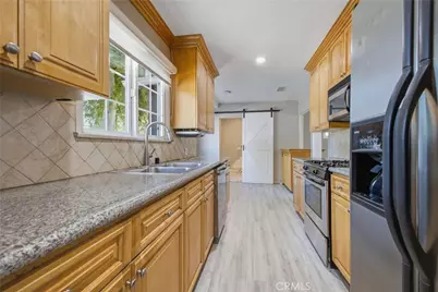 5521 McLennan, Encino, CA 91436 - Photo 14