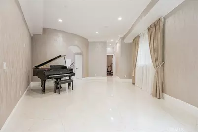 6554 Ethel Avenue, Los Angeles, CA 91606 - Photo 18