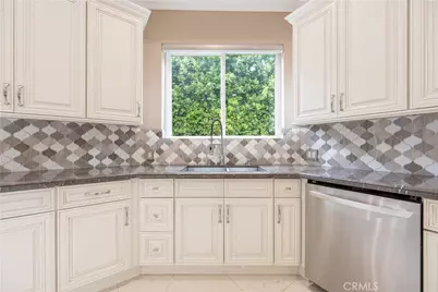 6554 Ethel Avenue, Los Angeles, CA 91606 - Photo 12