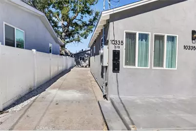 10335 Scoville Avenue, Sunland, CA 91040 - Photo 46