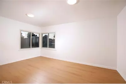 2104 N Pass, Burbank, CA 91505 - Photo 6