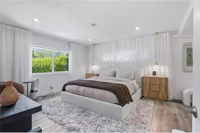 9253 White Oak Avenue, Northridge, CA 91325 - Photo 20