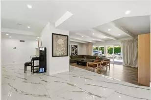 9253 White Oak Ave, Northridge, CA 91325 - Photo 10