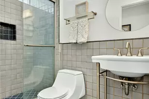 4660 Coldwater Canyon Ave, Studio City, CA 91604 - Photo 22