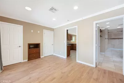 228 N Alexander Avenue, San Fernando, CA 91340 - Photo 10