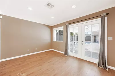 228 N Alexander Avenue, San Fernando, CA 91340 - Photo 12