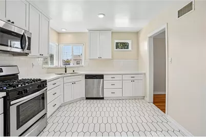 14514 Eastbrook Avenue, Bellflower, CA 90706 - Photo 12