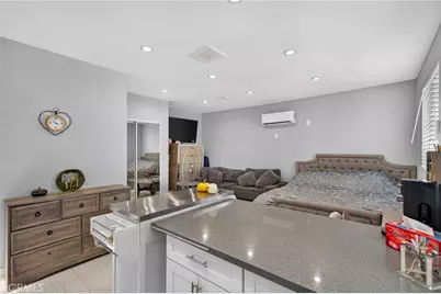 12327 Saticoy Street, North Hollywood, CA 91605 - Photo 40
