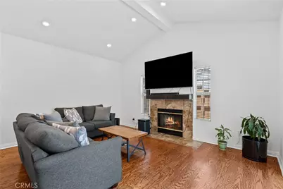 20230 Keswick #3, Winnetka, CA 91306 - Photo 4